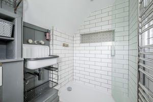 Photo 19- click for photo gallery